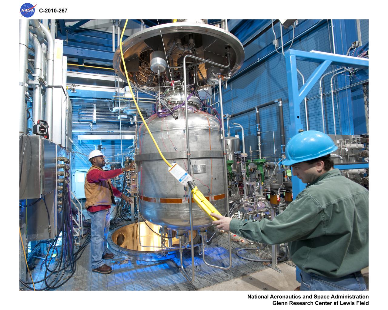High Flow Liquid Acquisition Device (LAD) Test, Cold Shock Test in Small-Scale Multipurpose Research Facility, SMIRF