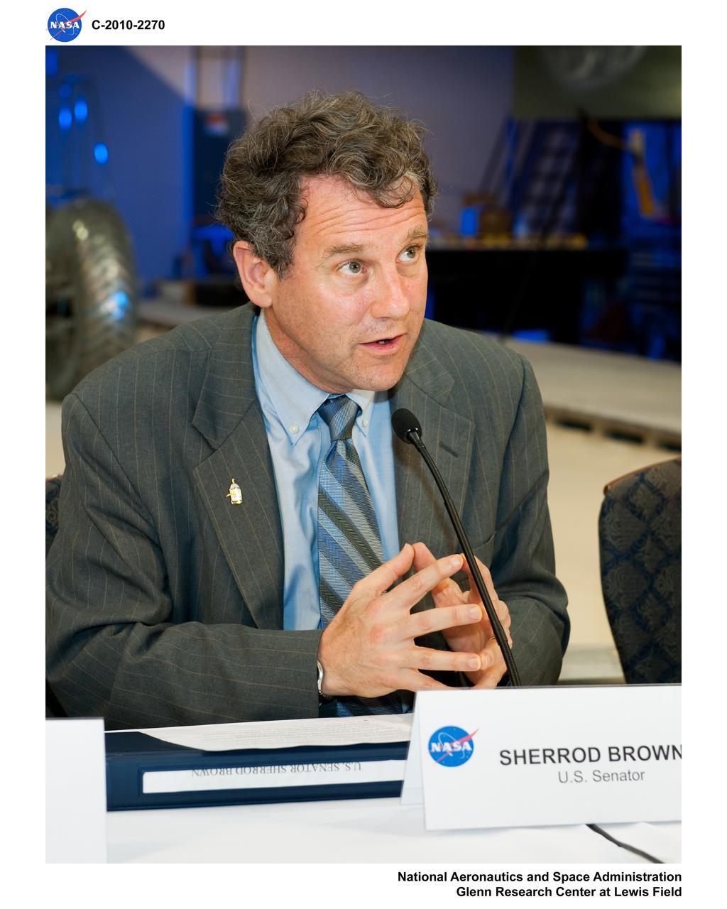 Visit to Glenn  Research Center by Ohio Senator Sherrod Brown