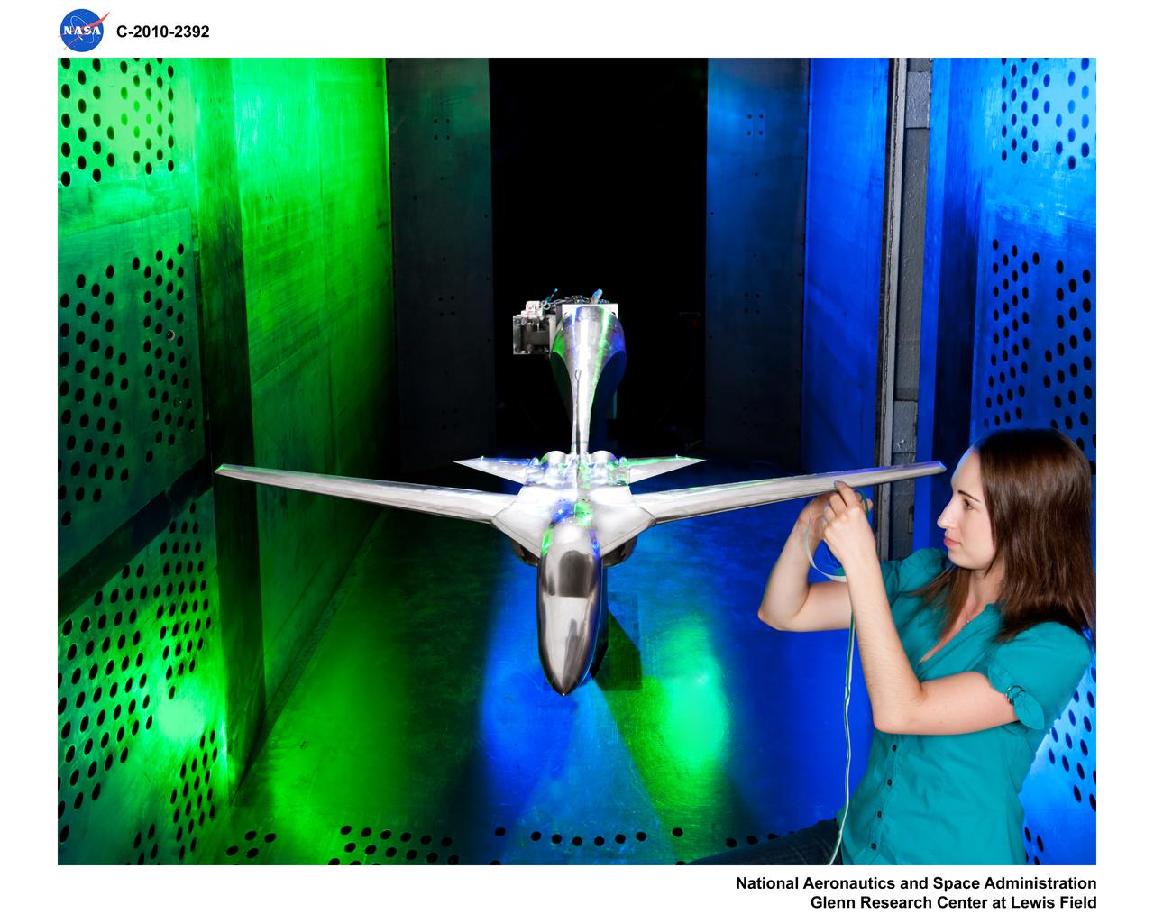 Facility Aerodynamic Validation and Operational Research (FAVOR) aircraft model hardware in 8x6 Supersonic Wind Tunnel (SWT)