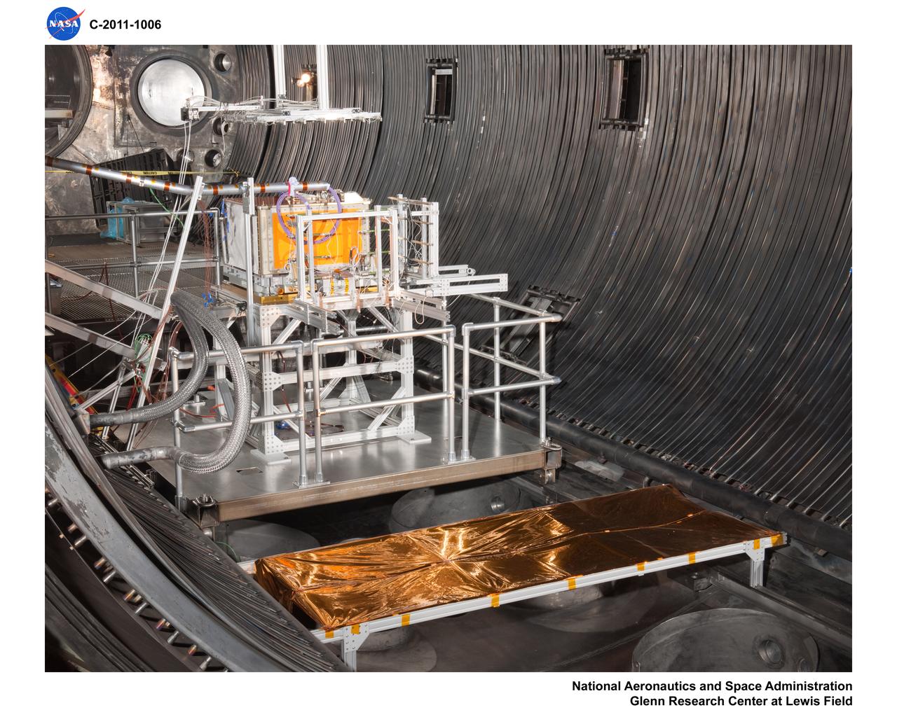 Flight hardware inside the tank, with and without people