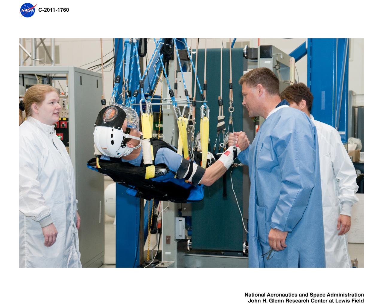 Visit to Glenn Research Center by Expedition-25 Commander Astronaut Douglas Wheelock