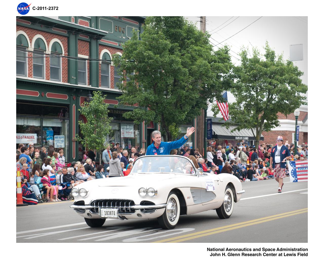 Astronaut Appearance at the Brecksville Homecoming Parade