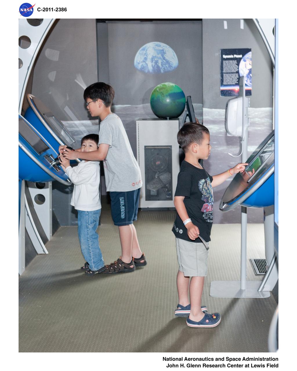 Astronaut Appearance at the Brecksville Homecoming Parade