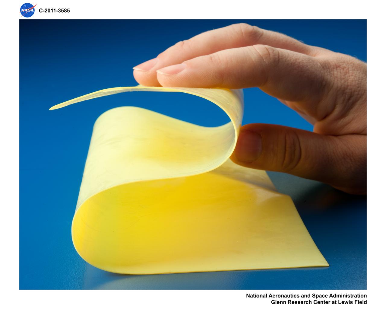 Polimide Aerogel Film