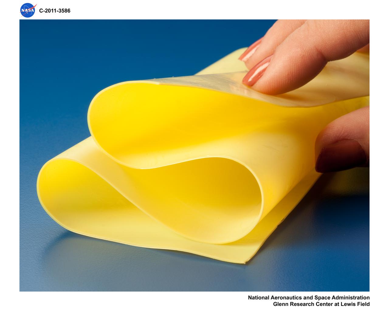 Polimide Aerogel Film