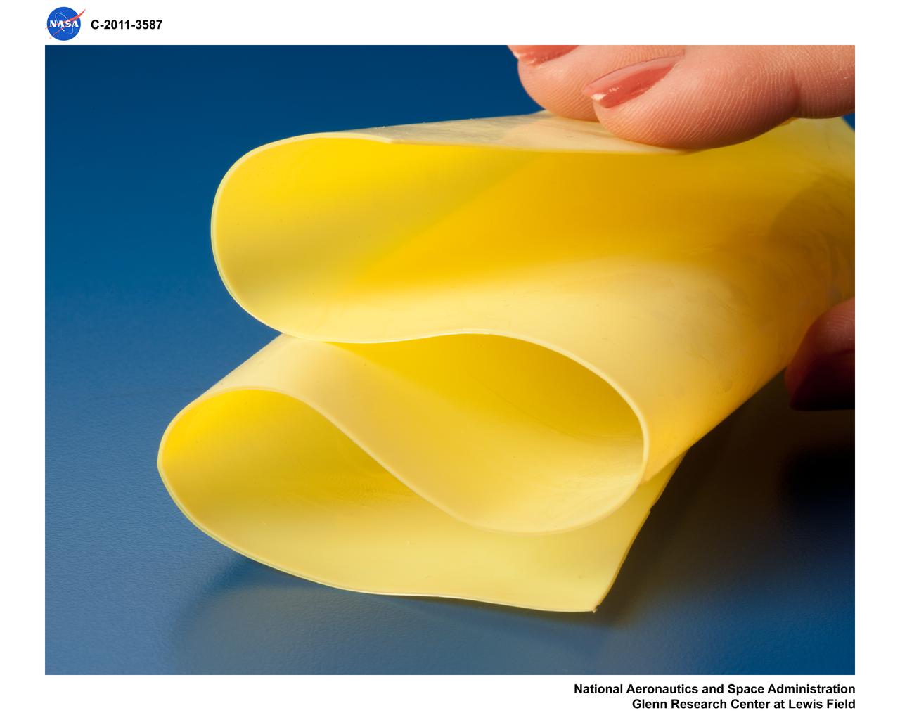 Polimide Aerogel Film