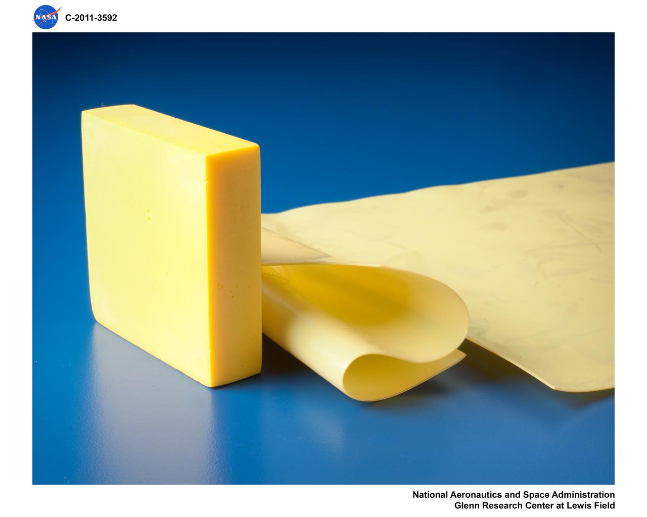 Polimide Aerogel Film