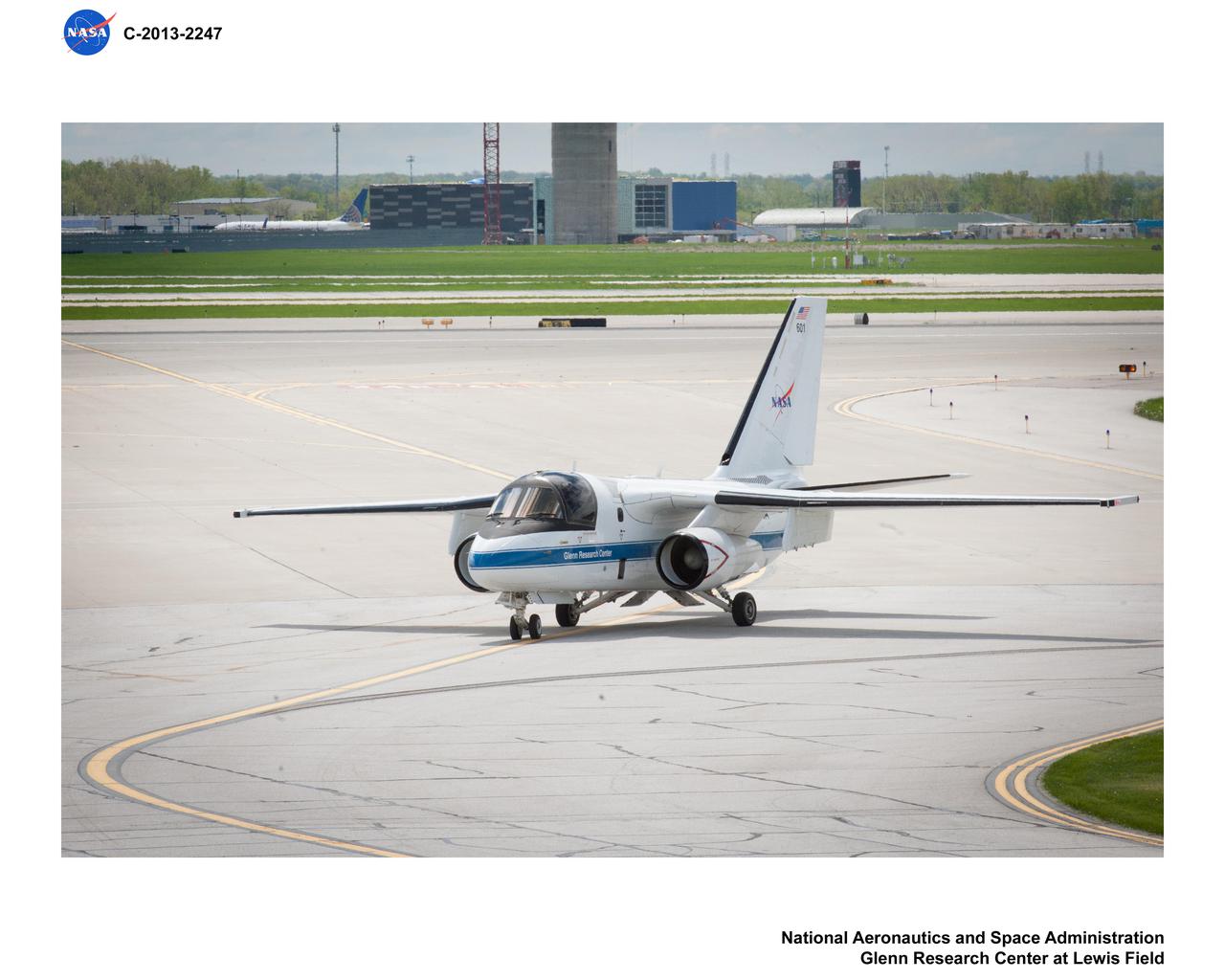 NASA, Lockheed Martin S-3B Viking Aircraft #N601NA, prepares for departure from Cleveland Hopkins Airport in support of the Unmanned Aircraft Communications Project