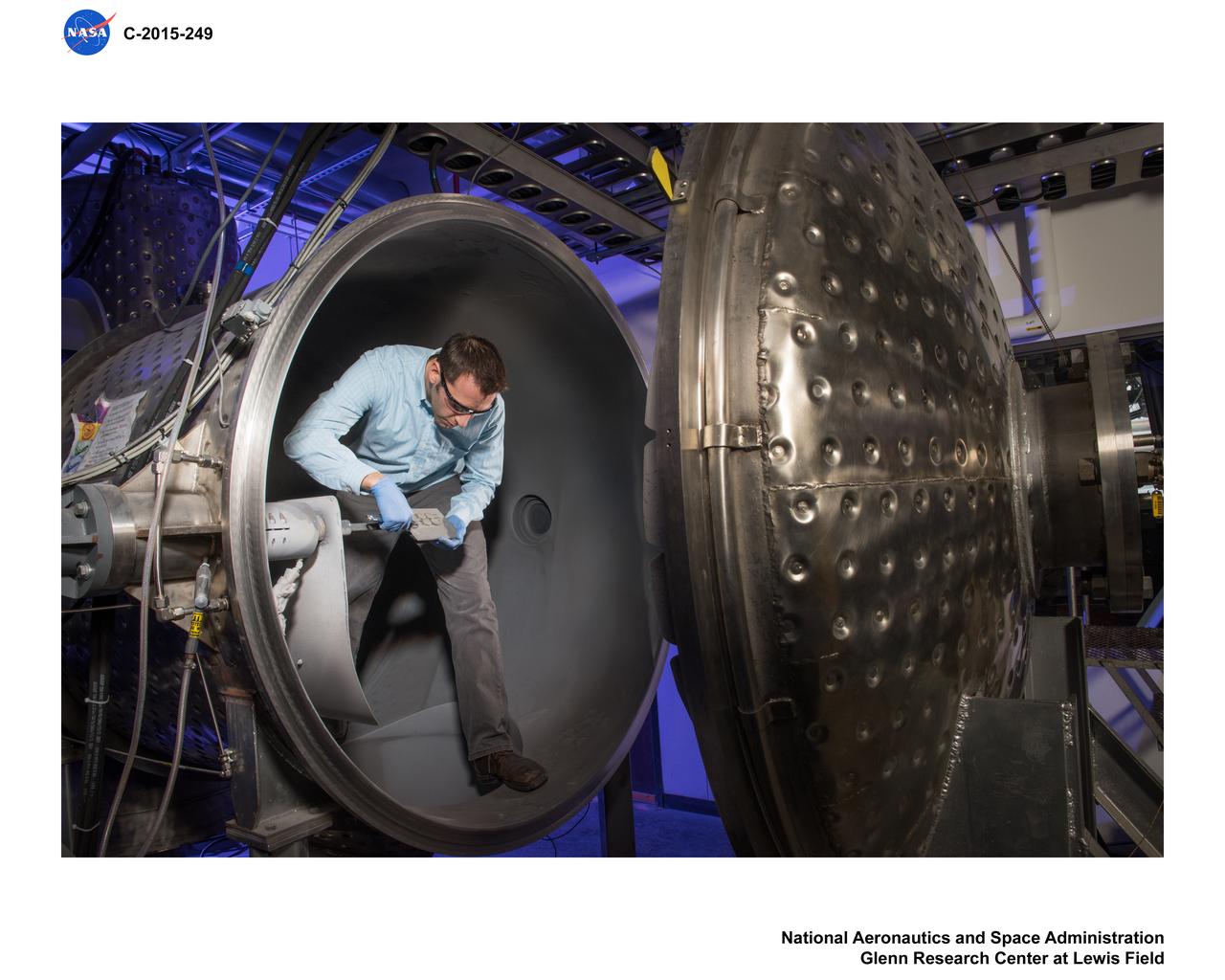 The Plasma Spray-Physical Vapor Deposition, PS-PVD, Rig, Coatings for Next-Generation Turbine Components, Creating Efficient Engines