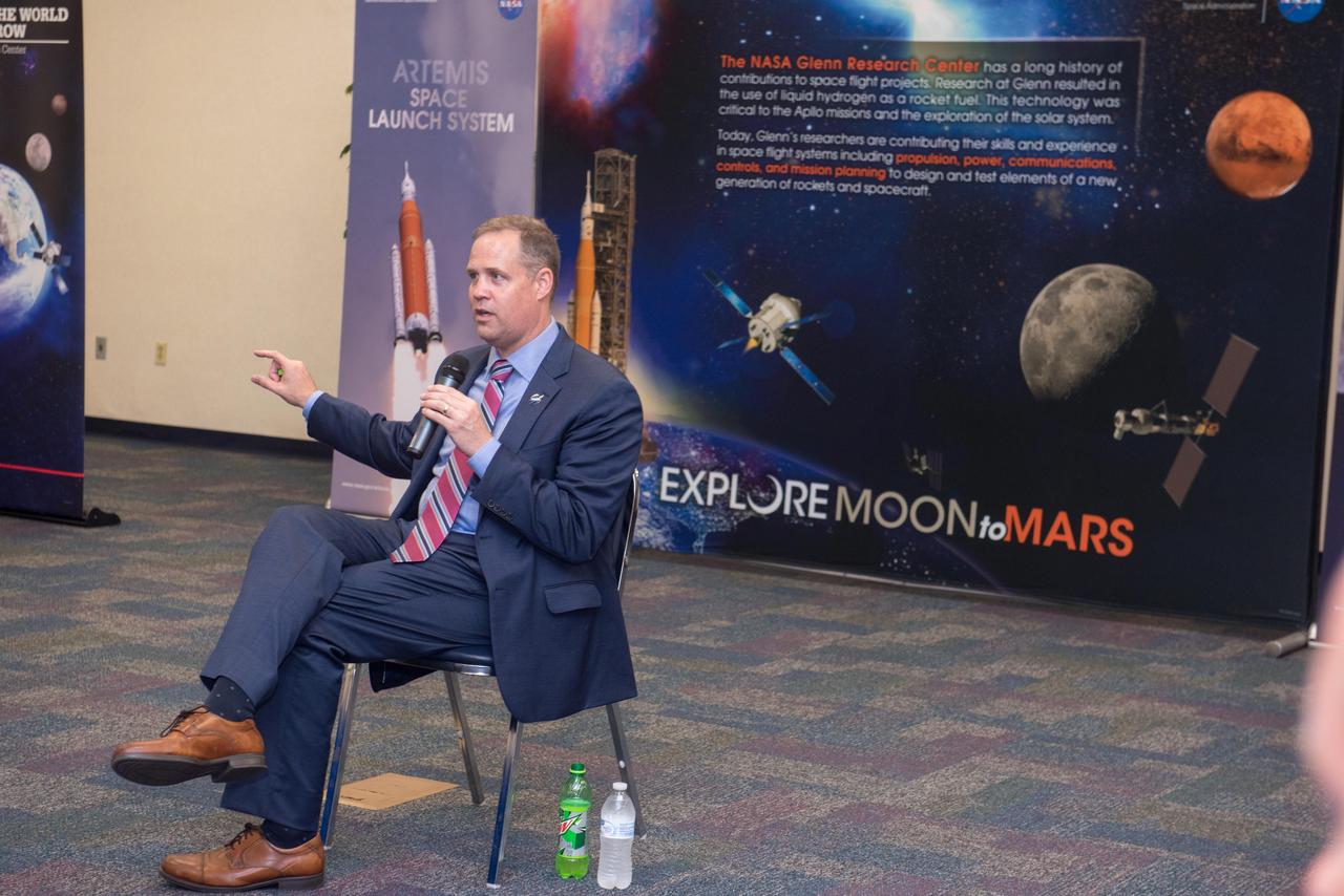 NASA Administrator Jim Bridenstine and Congressional Delegation Visit to Lewis Field and Plum Brook Station