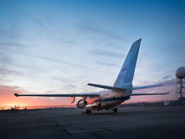 NASA image: Lockheed S-3 Viking, N601NA at Sunrise