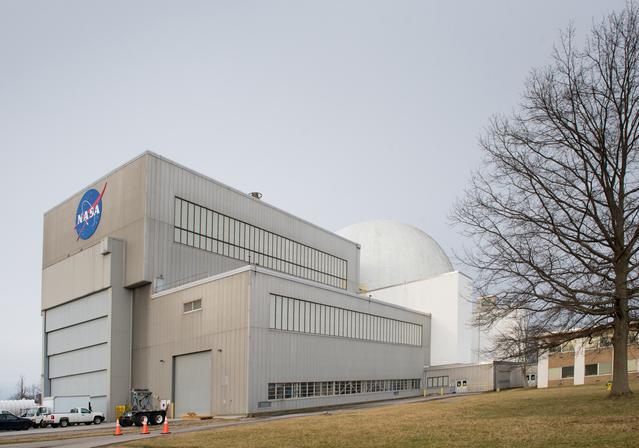 NASA image: Space Environments Complex at Plum Brook Station