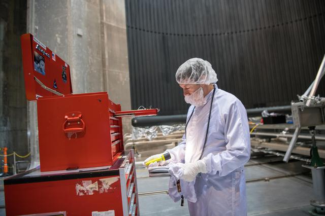 NASA image: Day In The Life of Artemis Employees