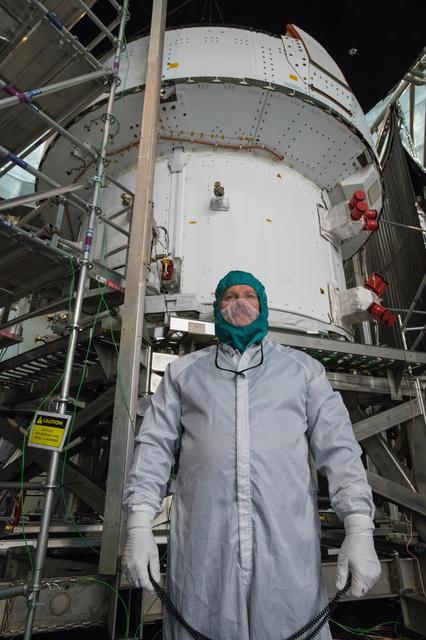 NASA image: Day In The Life of Artemis Employees