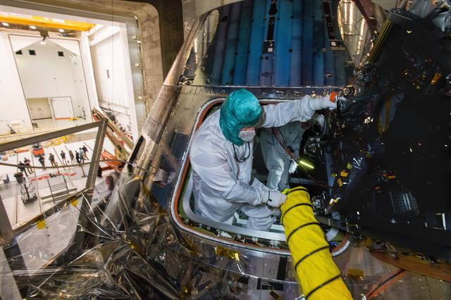 NASA image: Day In The Life of Artemis Employees