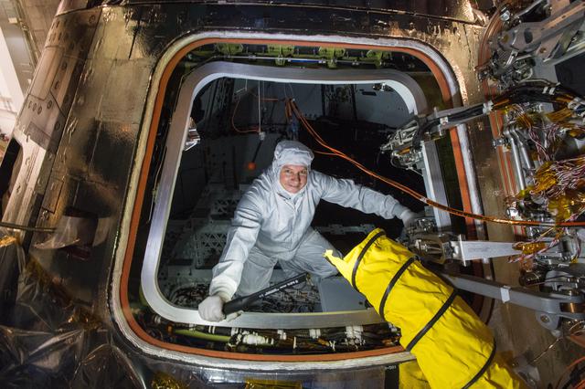 NASA image: Day In The Life of Artemis Employees