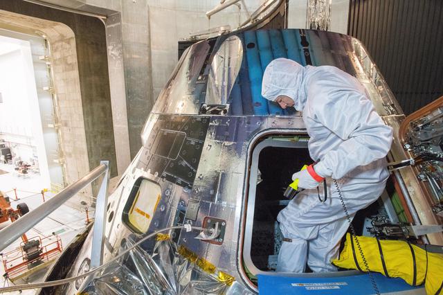 NASA image: Day In The Life of Artemis Employees