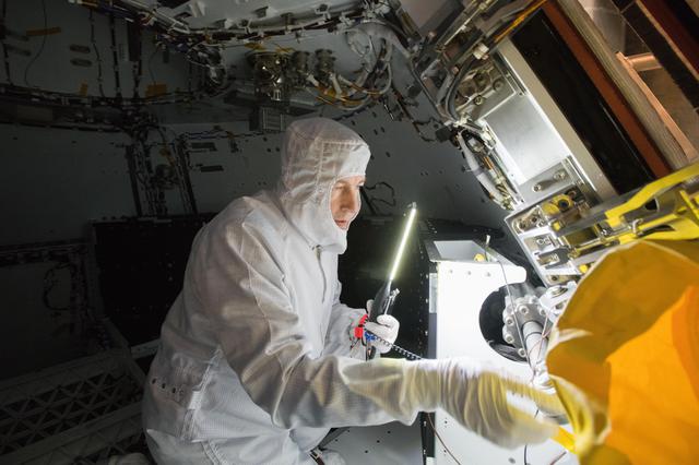 NASA image: Day In The Life of Artemis Employees