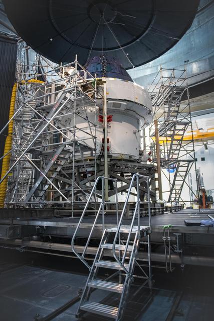 NASA image: Day In The Life of Artemis Employees