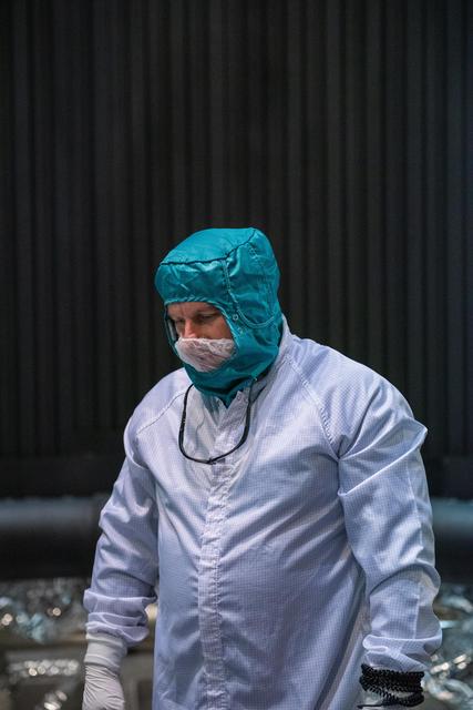 NASA image: Day In The Life of Artemis Employees