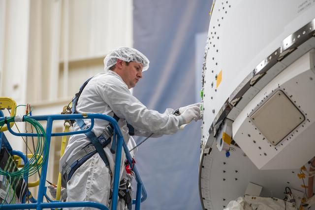 NASA image: Day In The Life of Artemis Employees