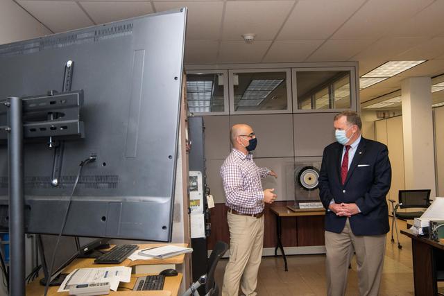 NASA image: Visit to GRC by the Deputy Administrator, James Morhard