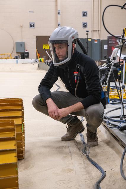 NASA image: Volatiles Investigating Polar Exploration Rover (Viper)