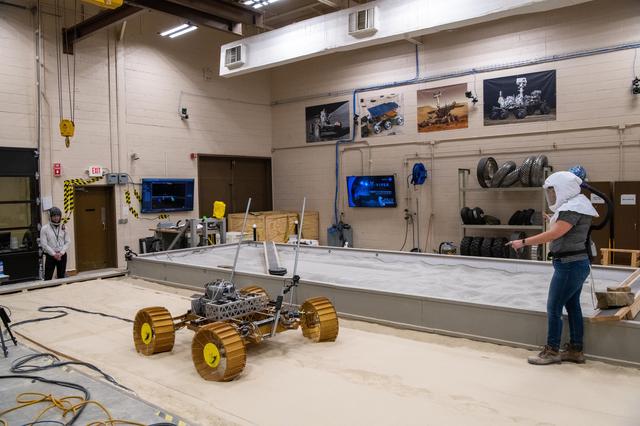 NASA image: Volatiles Investigating Polar Exploration Rover (Viper)