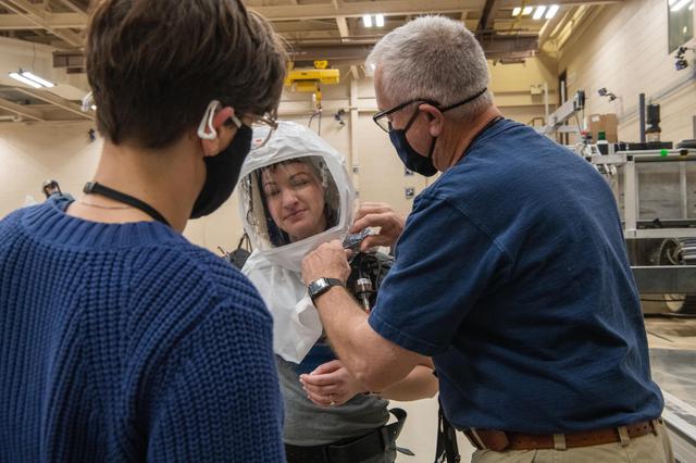 NASA image: Volatiles Investigating Polar Exploration Rover (Viper)