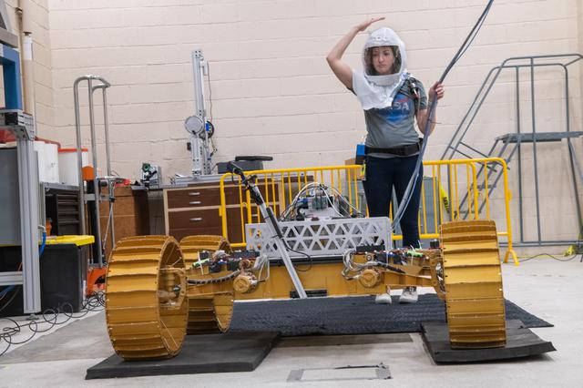 NASA image: Volatiles Investigating Polar Exploration Rover (Viper)