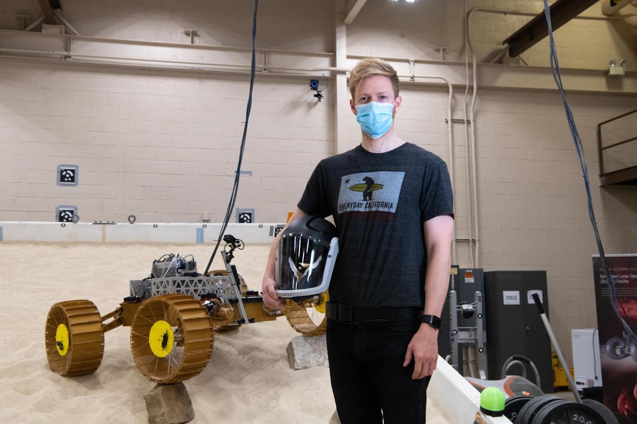 Volatiles Investigating Polar Exploration Rover (Viper)