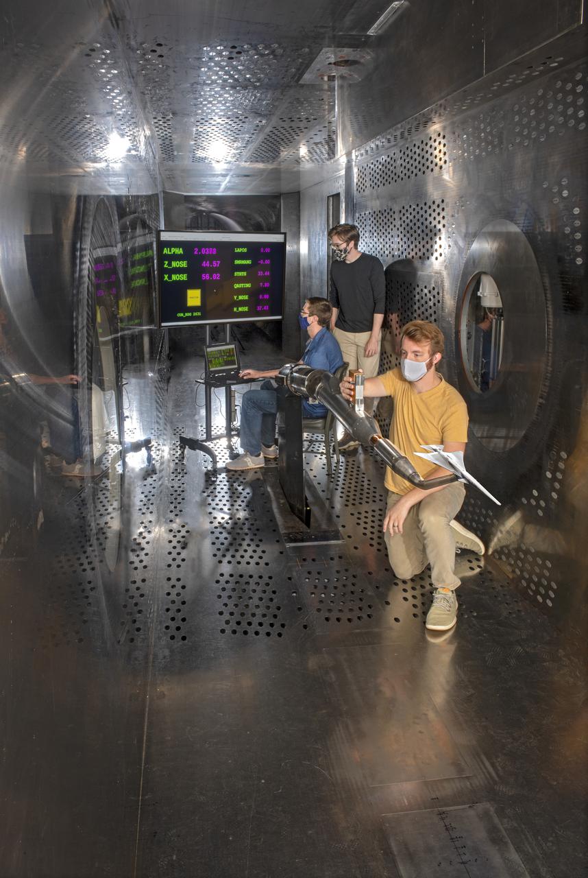 Commercial Supersonic Transport, CST Project, X-59 Sonic Boom Test Model, in the 8x6-foot Supersonic Wind Tunnel, SWT