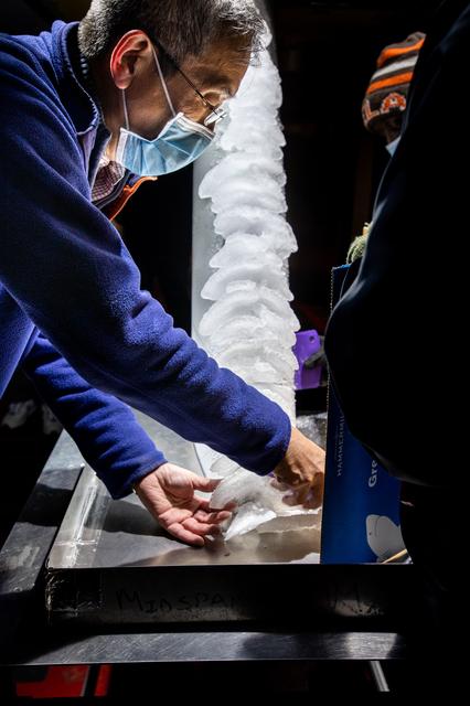 NASA image: CRM Full Chord and Midspan Test Documentation Photos Icing Research Tunnel