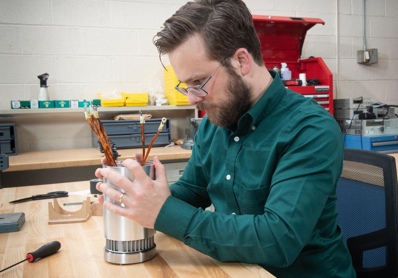 Assembly of a 20kW Electric Kokomotor for the SUbsonic Single Aft eNgine, SUSAN, 25% Flight Research Vehicle