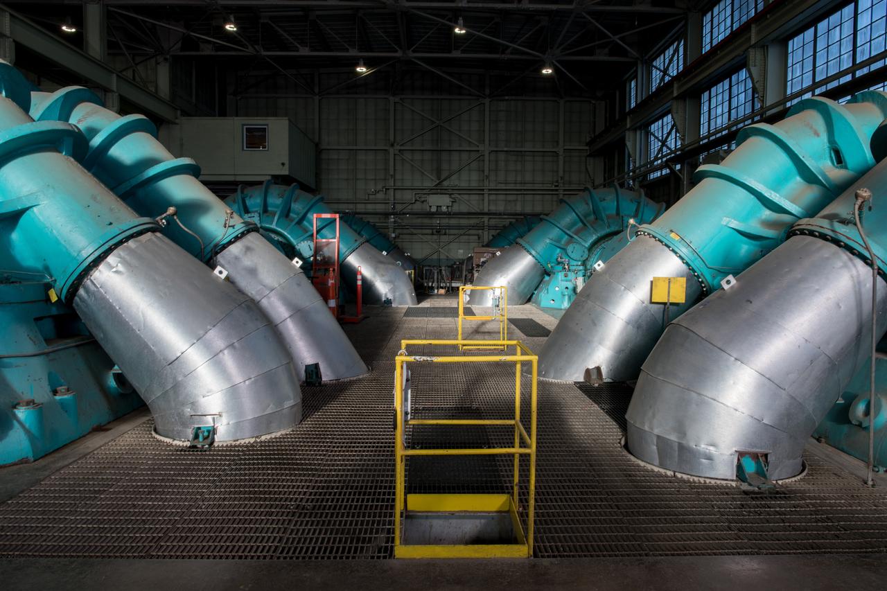 The Central Processing System at Glenn Research Center controls operations in the wind tunnels, propulsion systems lab, engine components research lab, and compressor, turbine and combustor test cells. Documentation photos of the facility were taken on December 19, 2023. Photo Credit: (NASA/Sara Lowthian-Hanna)