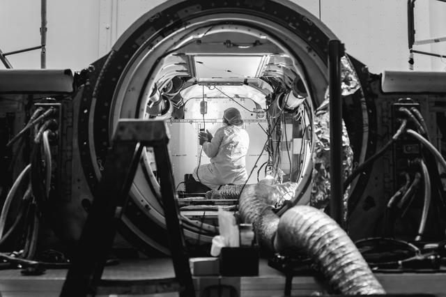 NASA image: Sierra Space Dream Chaser Spaceplane at the Space Environments Complex