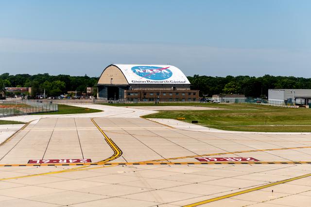 NASA image: View of the Glenn Research Center Hangar from the Cleveland Hopkins Airport Runway