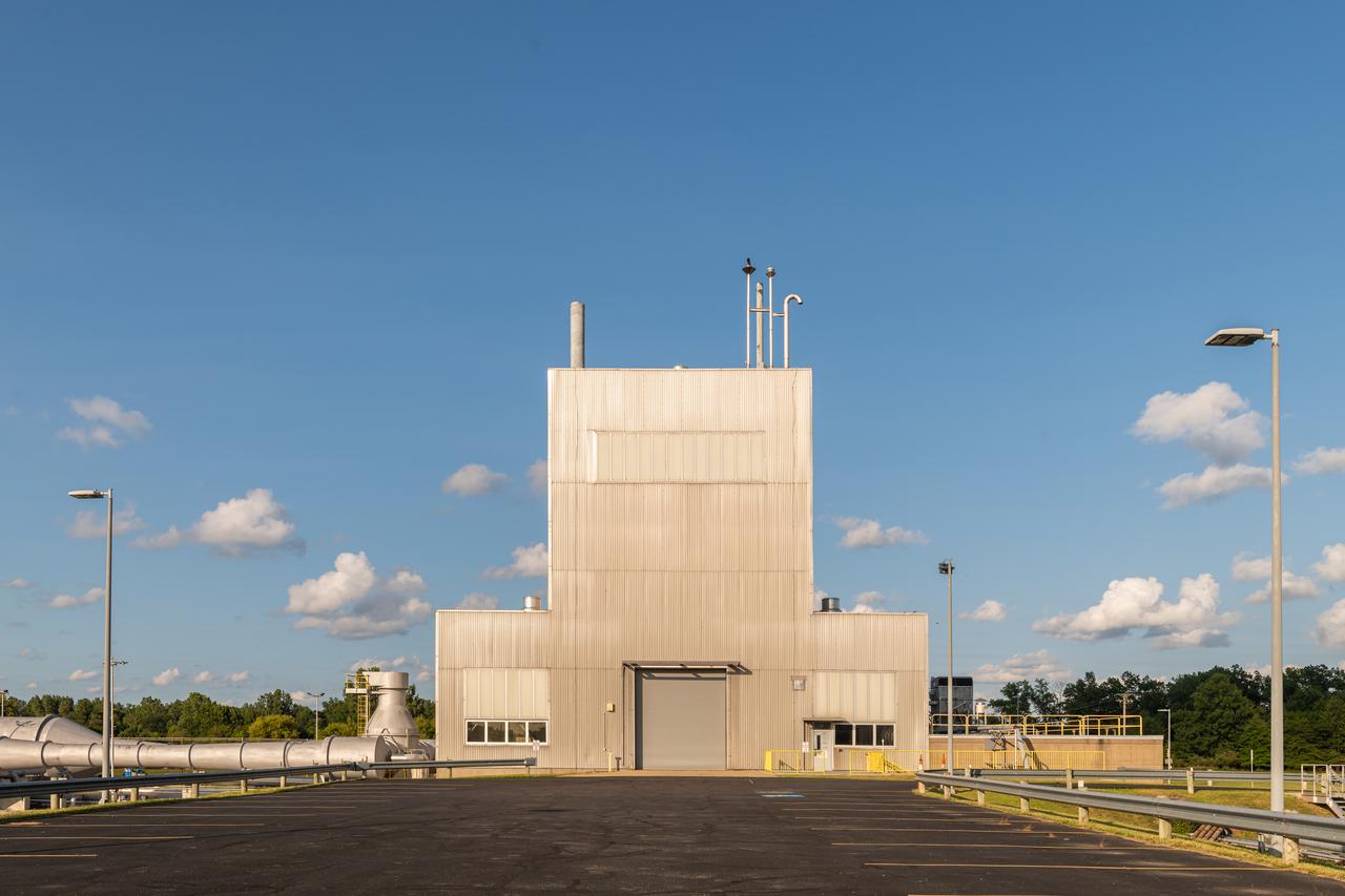 NASA’s In-Space Propulsion Facility located at Neil Armstrong Test Facility in Sandusky Ohio is the world’s only high altitude test facility capable of full-scale rocket engine and launch vehicle system level tests. The facility supports mission profile thermal vacuum simulation and engine firing. The engine or vehicle can be exposed for indefinite periods to low ambient pressures, low-background temperatures, and dynamic solar heating, simulating the environment the hardware will encounter during orbital or interplanetary travel. Photo Credit: (NASA/Jordan Salkin)