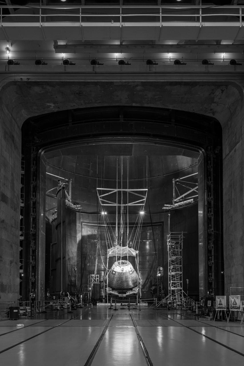 The Orion Crew Module, also known as the Orion Environmental Test Article (ETA), returned to NASA’s Neil Armstrong Test Facility in Sandusky, Ohio, in January 2024 and completed an 11-month test campaign necessary for the safety and success of Artemis II. In November 2024, experts completed the Forward Bay Cover jettison test, which is the last piece that must eject right before parachutes deploy. This image shows the setup right before the FBC deployment test. Photo Credit: (NASA/Jordan Salkin)