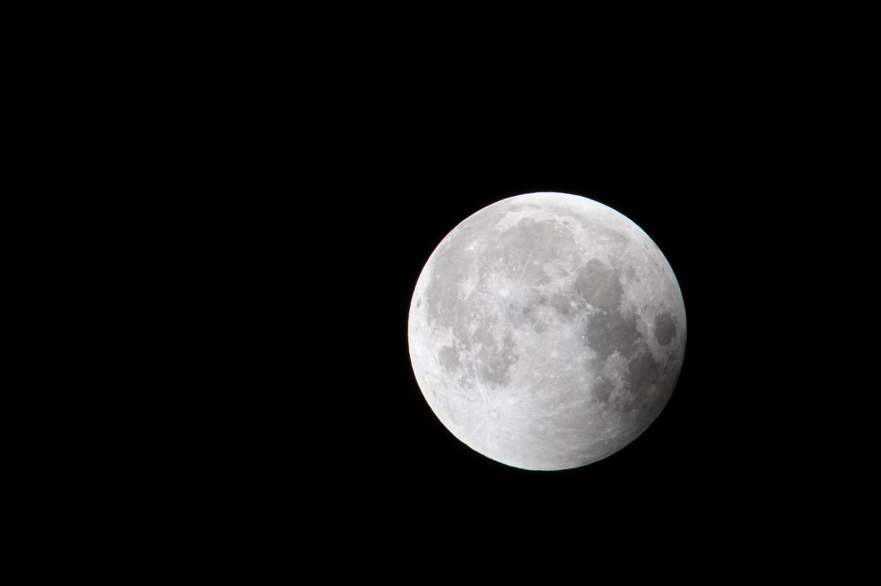Blood Moon/Lunar Eclipse on March 14th, 2025 seen from Brookpark, OH at NASA Glenn Research Center.. Photo Credit: (NASA/Jordan Cochran)