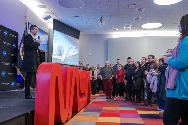 NASA image: NASA Administrator Jared Isaacman’s Visit to Glenn