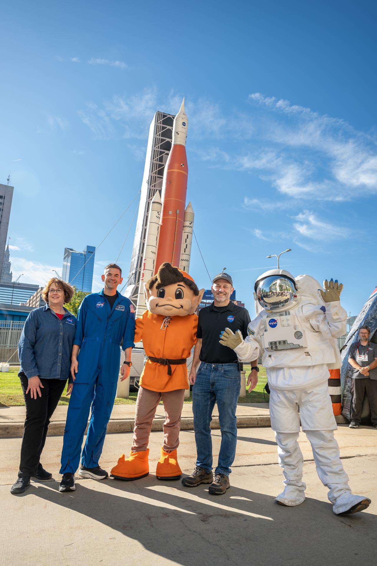 GRC Center Director Dawn Schaible, NASA Administrator Jared Isaacman and Associate Administrator, Research and Technology Mission Directorate Dr. James Kenyon, pose with Cleveland Browns’ mascot, Brownie the Elf, and Eva the Astronaut at an NFL game between the Cleveland Browns and the Carolina Panthers at Huntington Bank Field, Sunday, September 27th, 2026, in Cleveland, Ohio. NASA’s engagement at NFL games is part of the agency’s Inspiration Tour, aimed at strengthening connections between NASA and its partners and showcasing innovation in air and space in the lead up to the MAX POWER aerospace technology expo and airshow at the agency’s Kennedy Space Center in early November. Photo Credit: (NASA/Jordan Cochran)