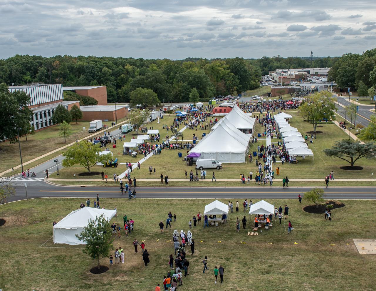 Explore@NASAGoddard celebrates the 25th anniversary of the launch of the Hubble Space Telescope. All areas of Goddard’s research – Earth science, heliophysics, planetary science, astrophysics, and engineering and technology – will be presented, as each discipline plays a critical part in NASA's ongoing journey to reach new heights.