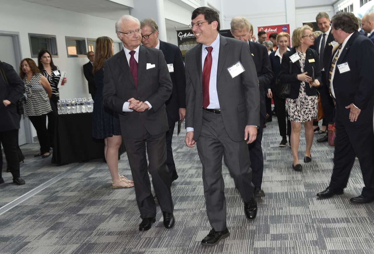 Swedish Delegation visits Goddard on May 3, 2017. Center Director Chris Scolese greets the His Majesty Carol XVI Gustaf, King of Sweden in Building 28 upon arrival.  