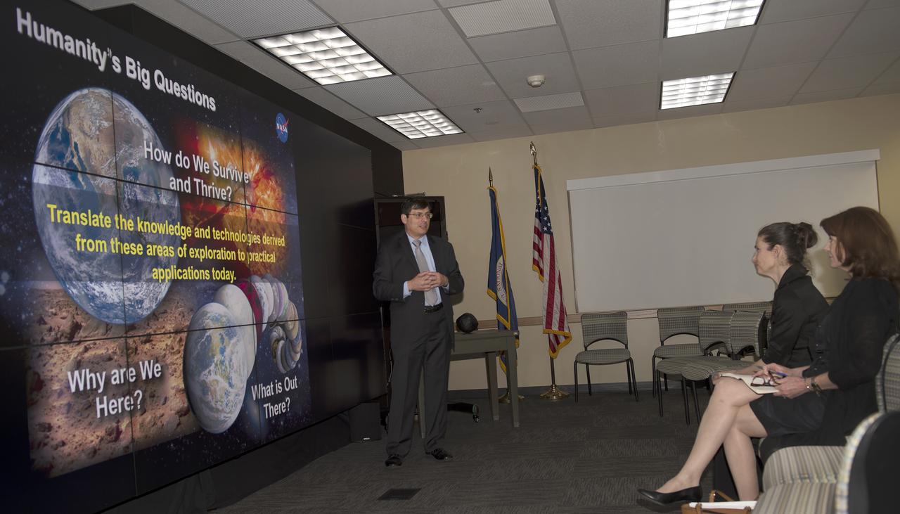 Canadian Minister of Science Honourable Kirsty Duncan and staff visited Goddard on May 4, 2017.  They toured Hyperwall with talks on Terra, CloudSat, OSIRIS-Rex and JWST and had overview of Robotic Operations Center.