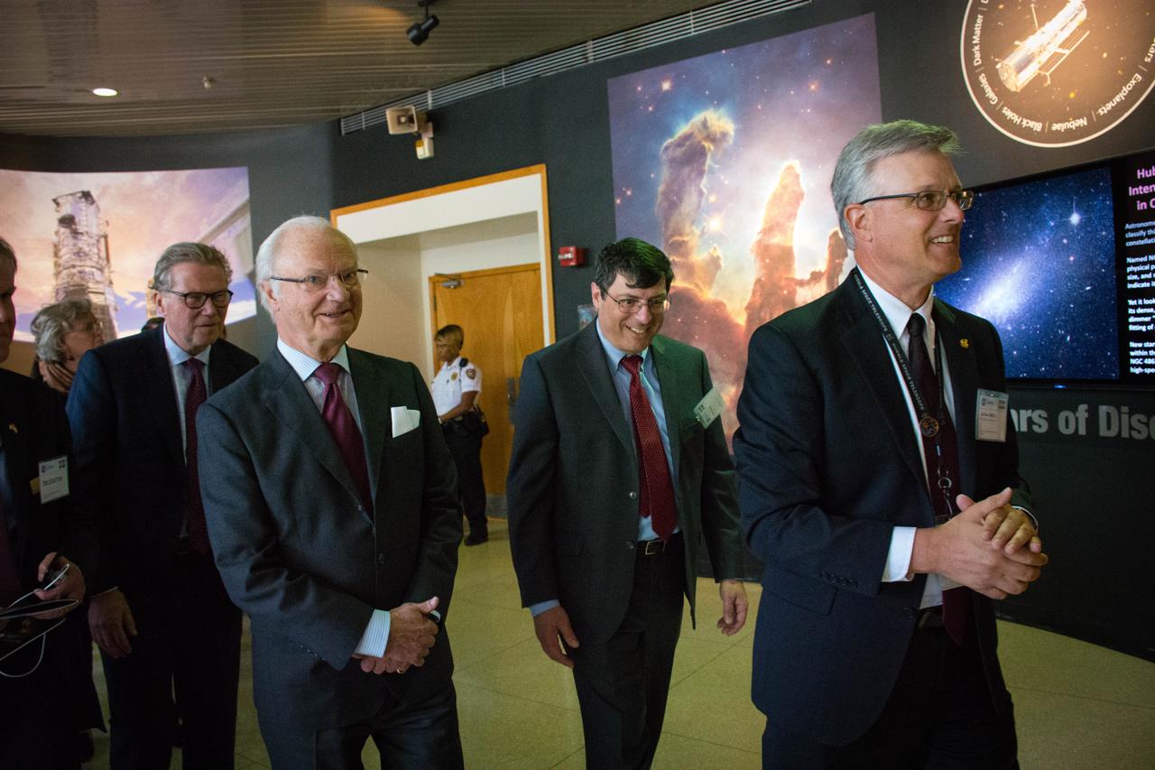 Swedish Delegation Visits GSFC – May 3, 2017 - Members of the Royal Swedish Academy of Engineering Sciences listen to Jim Jeletic, Deputy Project Manager of Hubble Space Telescope (HST) talk about telescope operations just outside the HST control center at Goddard. Photo Credit: NASA/Goddard/Rebecca Roth Read more: <a href="https://go.nasa.gov/2p1rP0h" rel="nofollow">go.nasa.gov/2p1rP0h</a> <b><a href="http://www.nasa.gov/audience/formedia/features/MP_Photo_Guidelines.html" rel="nofollow">NASA image use policy.</a></b> <b><a href="http://www.nasa.gov/centers/goddard/home/index.html" rel="nofollow">NASA Goddard Space Flight Center</a></b> enables NASA’s mission through four scientific endeavors: Earth Science, Heliophysics, Solar System Exploration, and Astrophysics. Goddard plays a leading role in NASA’s accomplishments by contributing compelling scientific knowledge to advance the Agency’s mission. <b>Follow us on <a href="http://twitter.com/NASAGoddardPix" rel="nofollow">Twitter</a></b> <b>Like us on <a href="http://www.facebook.com/pages/Greenbelt-MD/NASA-Goddard/395013845897?ref=tsd" rel="nofollow">Facebook</a></b> <b>Find us on <a href="http://instagrid.me/nasagoddard/?vm=grid" rel="nofollow">Instagram</a></b>
