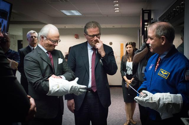 NASA image: Swedish Delegation Visits NASA Goddard