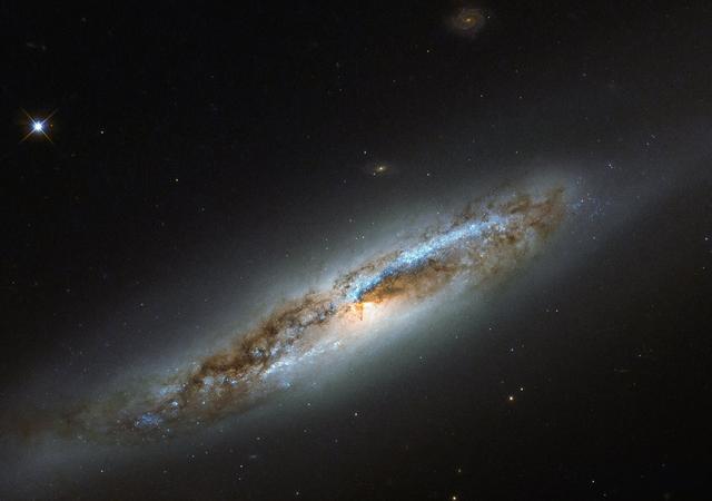 NASA image: Hubble Catches a Transformation in the Virgo Constellation