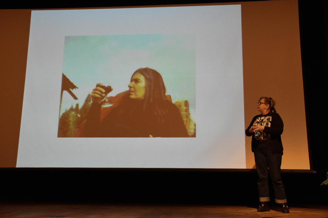 Cartoonist and professor of creativity Lynda Barry presented the benefits of creativity in everyday life as part of Goddard's Office of Communications Story Lab seminar series.   Read more: <a href="http://www.nasa.gov/feature/goddard/2016/cartoonist-discusses-creativity-at-nasa-goddard" rel="nofollow">www.nasa.gov/feature/goddard/2016/cartoonist-discusses-cr...</a>  Credit: NASA/Goddard/Rebecca Roth  <b><a href="http://www.nasa.gov/audience/formedia/features/MP_Photo_Guidelines.html" rel="nofollow">NASA image use policy.</a></b>  <b><a href="http://www.nasa.gov/centers/goddard/home/index.html" rel="nofollow">NASA Goddard Space Flight Center</a></b> enables NASA’s mission through four scientific endeavors: Earth Science, Heliophysics, Solar System Exploration, and Astrophysics. Goddard plays a leading role in NASA’s accomplishments by contributing compelling scientific knowledge to advance the Agency’s mission.  <b>Follow us on <a href="http://twitter.com/NASAGoddardPix" rel="nofollow">Twitter</a></b>  <b>Like us on <a href="http://www.facebook.com/pages/Greenbelt-MD/NASA-Goddard/395013845897?ref=tsd" rel="nofollow">Facebook</a></b>  <b>Find us on <a href="http://instagrid.me/nasagoddard/?vm=grid" rel="nofollow">Instagram</a></b>      