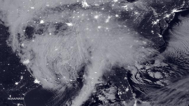 NASA and NOAA satellites are tracking the large winter storm that is expected to bring heavy snowfall to the U.S. mid-Atlantic region on Jan. 22 and 23. NASA-NOAA's Suomi NPP satellite snapped this image of the approaching blizzard around 2:35 a.m. EST on Jan. 22, 2016 using the Visible Infrared Imaging Radiometer Suite (VIIRS) instrument's Day-Night band. Image Credit: NOAA/NASA <b><a href="http://www.nasa.gov/audience/formedia/features/MP_Photo_Guidelines.html" rel="nofollow">NASA image use policy.</a></b> <b><a href="http://www.nasa.gov/centers/goddard/home/index.html" rel="nofollow">NASA Goddard Space Flight Center</a></b> enables NASA’s mission through four scientific endeavors: Earth Science, Heliophysics, Solar System Exploration, and Astrophysics. Goddard plays a leading role in NASA’s accomplishments by contributing compelling scientific knowledge to advance the Agency’s mission. <b>Follow us on <a href="http://twitter.com/NASAGoddardPix" rel="nofollow">Twitter</a></b> <b>Like us on <a href="http://www.facebook.com/pages/Greenbelt-MD/NASA-Goddard/395013845897?ref=tsd" rel="nofollow">Facebook</a></b> <b>Find us on <a href="http://instagrid.me/nasagoddard/?vm=grid" rel="nofollow">Instagram</a></b>